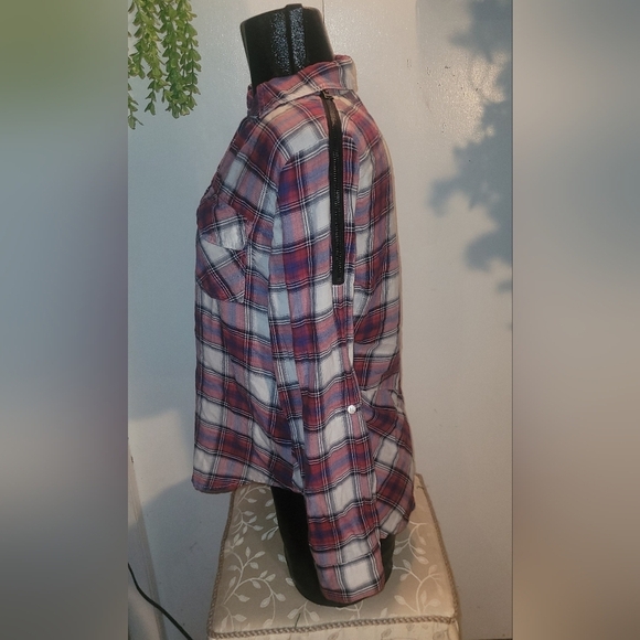 Sam Edelman Red and White Plaid Button Up Shirt S - Picture 4 of 8
